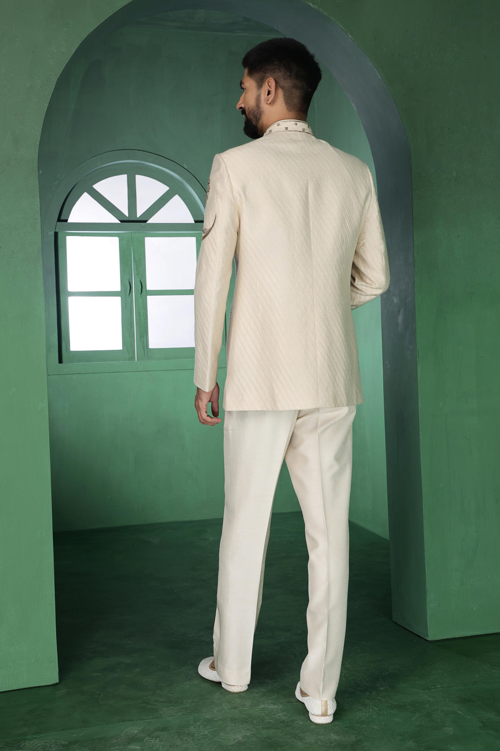 Light Beige Fish & Floral Bandgala