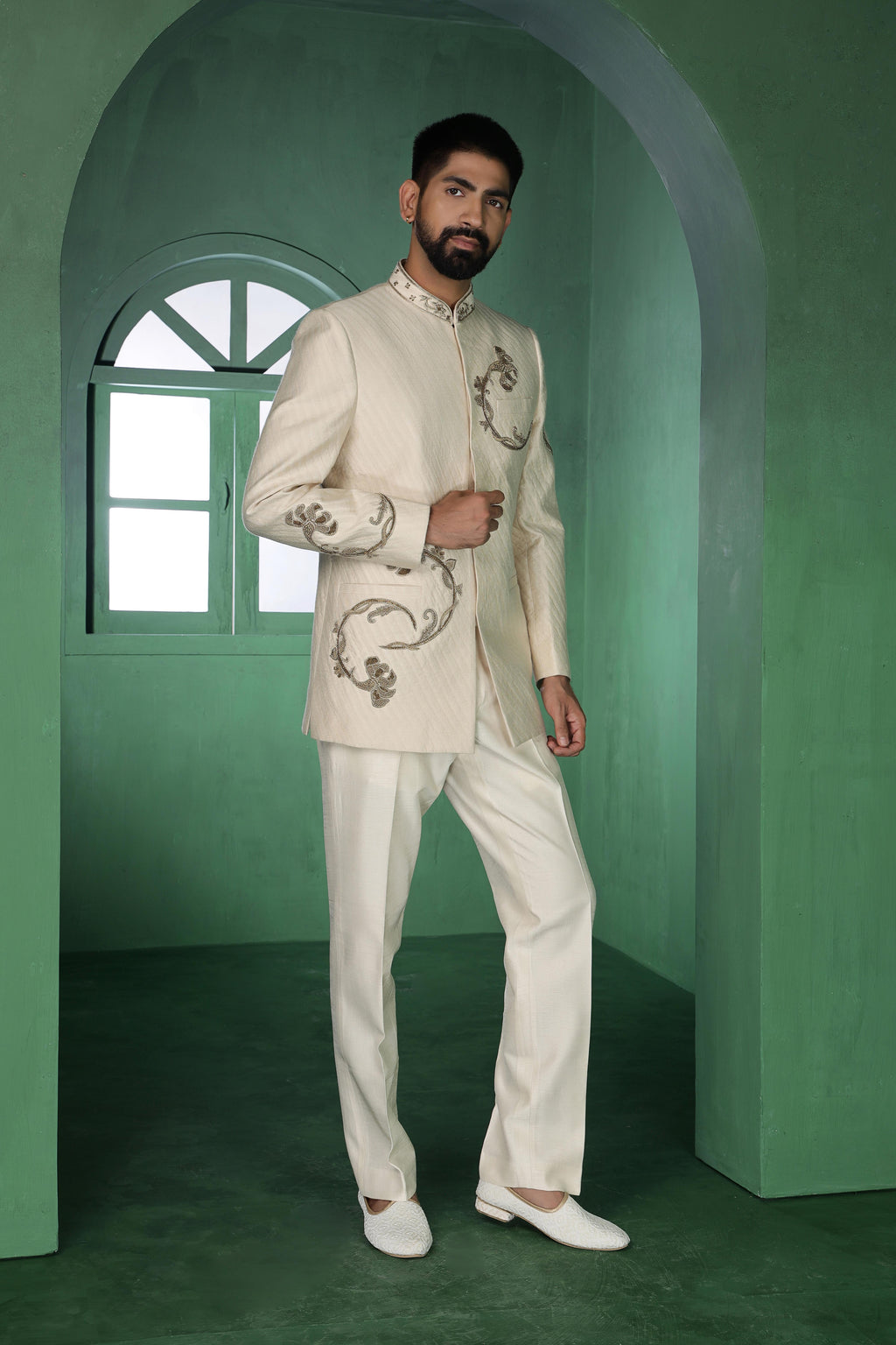 Light Beige Fish & Floral Bandgala